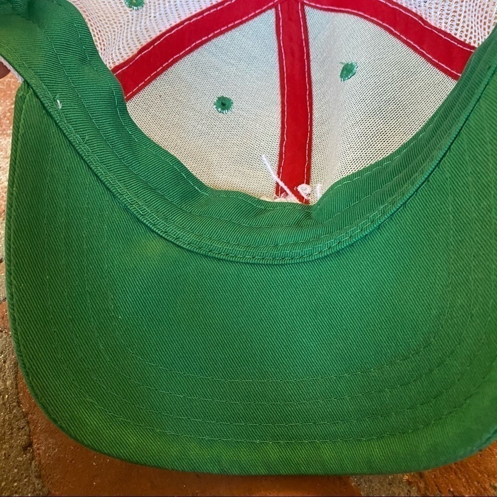 Pukka Green, red & white hat - Picture 11 of 11